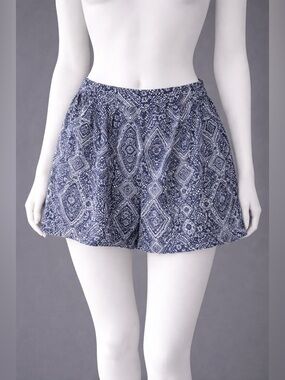 H&M Women's Navy Printed Waist Shorts